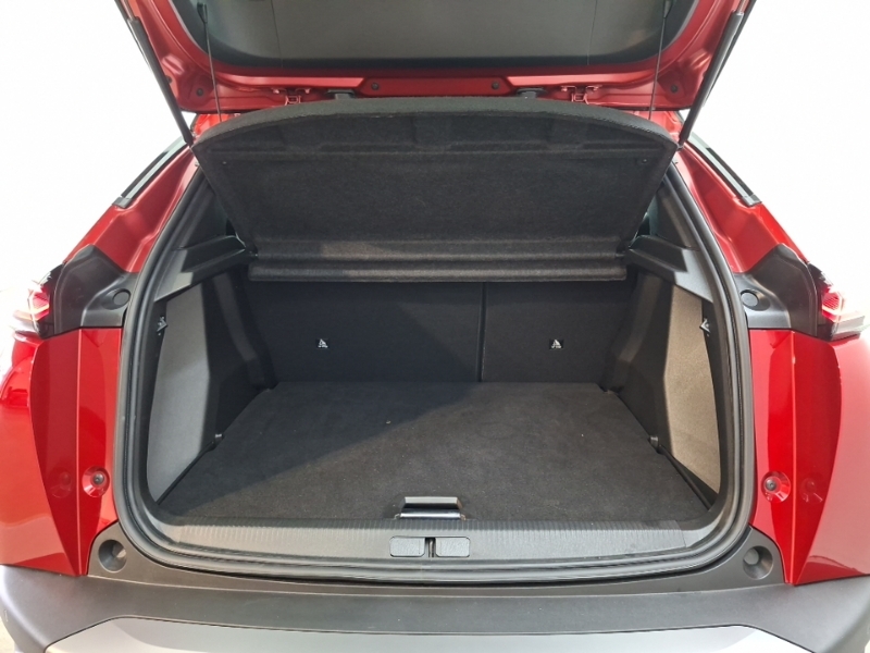 Peugeot 2008 1.2 Puretech 130 Gt Eat8 Black #18