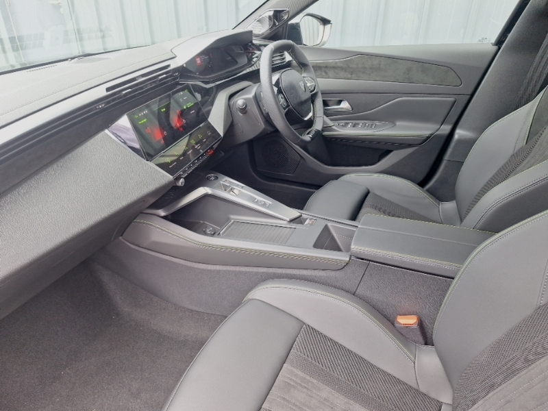 Peugeot 408 1.2 Hybrid Gt Premium E-dsc6 Black #5