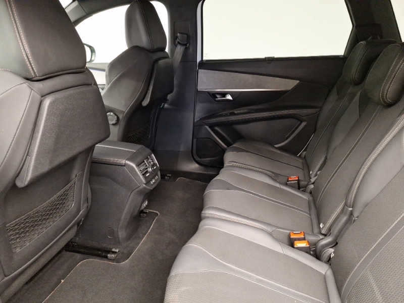 Peugeot 5008 1.5 Bluehdi Gt Eat8 White #6
