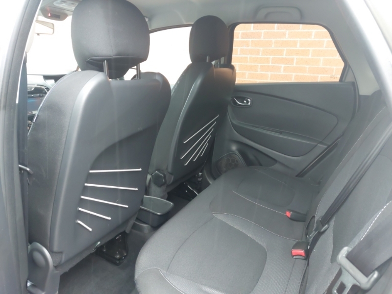 Renault Captur 1.2 Tce Dynamique S Medianav Edc Black #6