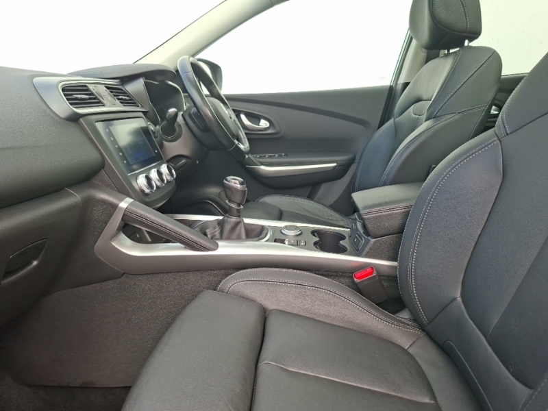Renault Kadjar 1.7 Blue Dci Gt Line 4Wd Grey #5