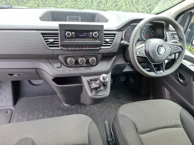Renault Trafic Lh30 Blue Dci 150 High Roof Start Van White #3