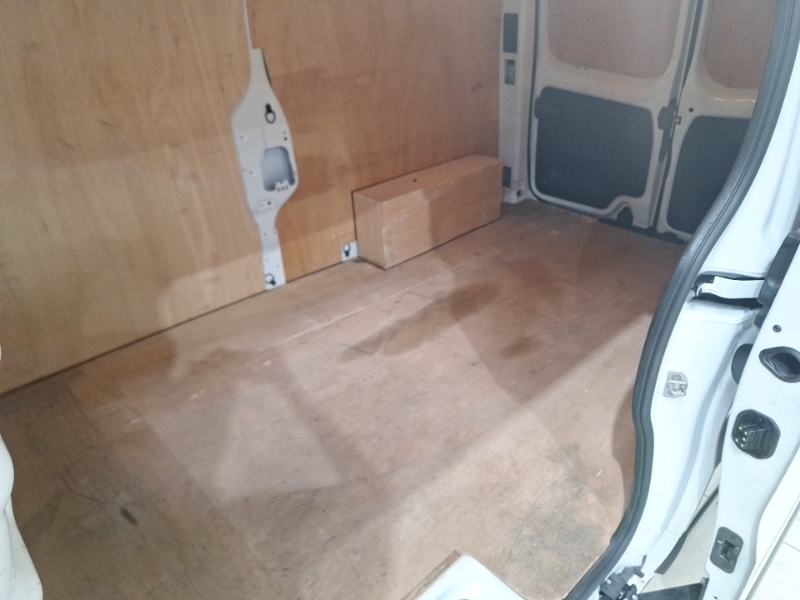 Renault Trafic Ll30 Blue Dci 130 Advance Safety Van White #6