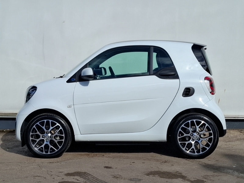Smart Fortwo Coupe 60Kw Eq Exclusive 17Kwh 22Kwch White #4