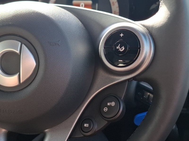 Smart Fortwo Coupe 60Kw Eq Premium 17Kwh 22Kwch Black #14