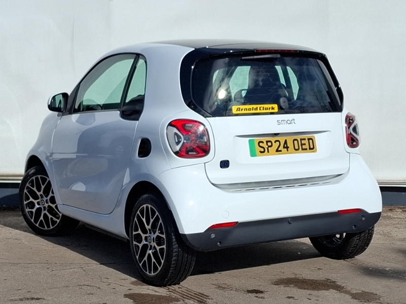 Smart Fortwo Coupe 60Kw Eq Exclusive 17Kwh 22Kwch White #2