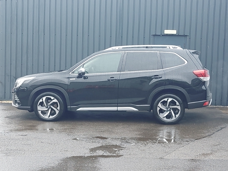 Subaru Forester 2.0I E-boxer Xe Premium Lineartronic Black #4