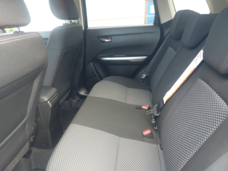 Suzuki Vitara 1.4 Boosterjet 48V Hybrid Sz-t Black #6
