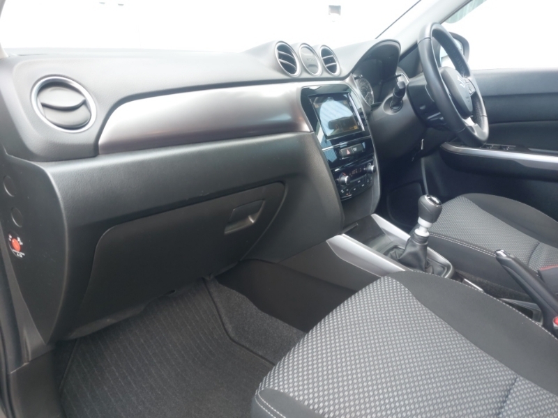 Suzuki Vitara 1.4 Boosterjet 48V Hybrid Sz-t Black #5
