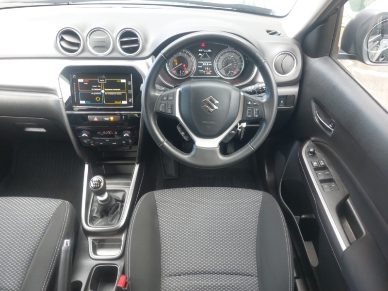 Suzuki Vitara 1.4 Boosterjet 48V Hybrid Sz-t Grey #8
