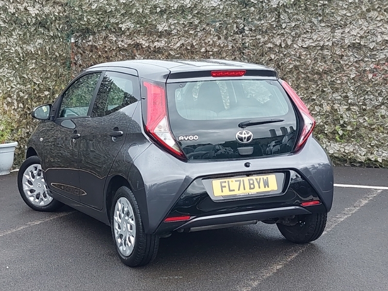 Toyota Aygo 1.0 Vvt-i X-play Tss Grey #2