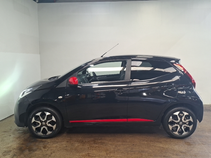 Toyota Aygo 1.0 Vvt-i X-trend Black #4
