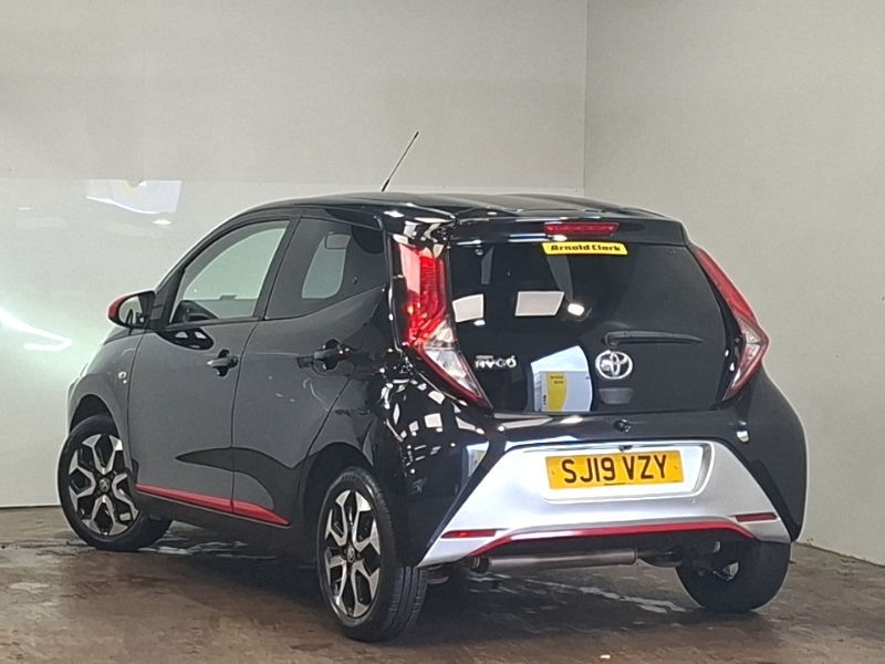 Toyota Aygo 1.0 Vvt-i X-trend Black #2
