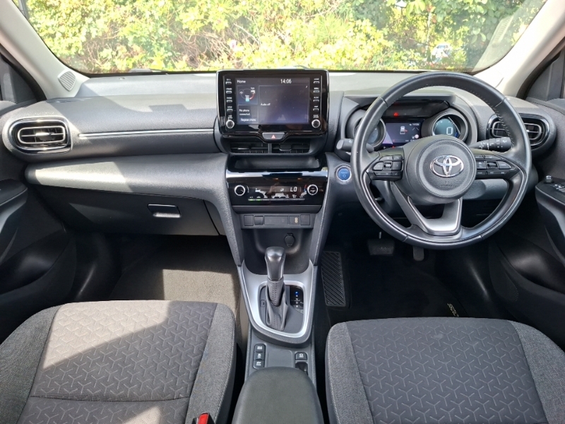 Toyota Yaris Cross 1.5 Hybrid Icon Cvt White #3