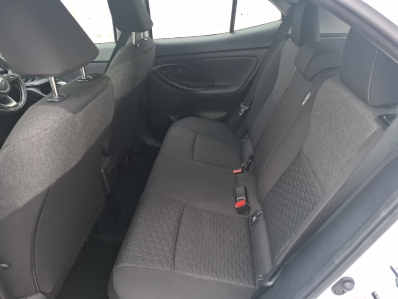 Toyota Yaris Cross 1.5 Hybrid Icon Cvt ND73YZR White #6