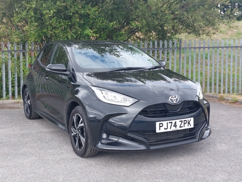 Toyota Yaris 1.5L Design Grey #1