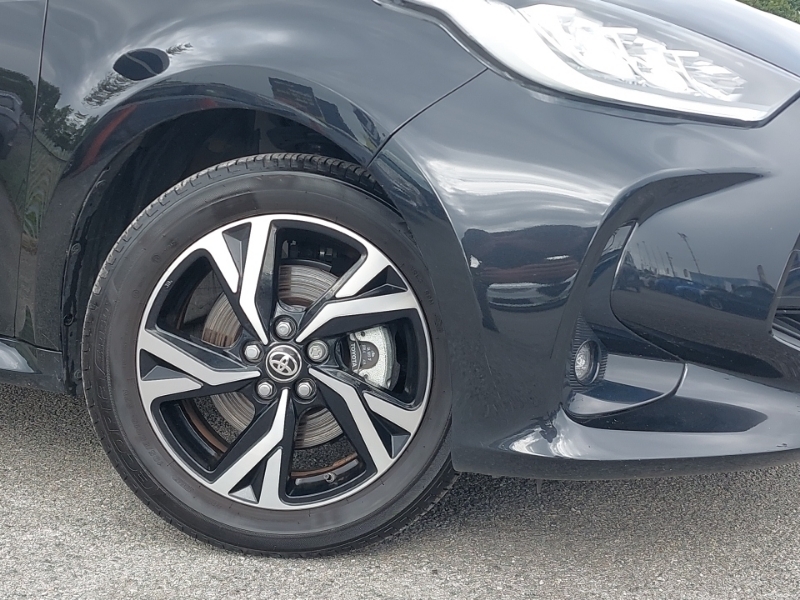 Toyota Yaris 1.5L Design Grey #20