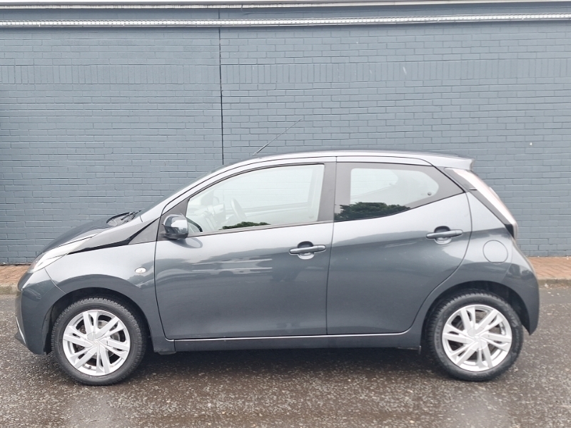 Toyota Aygo 1.0 Vvt-i X-pression Grey #4