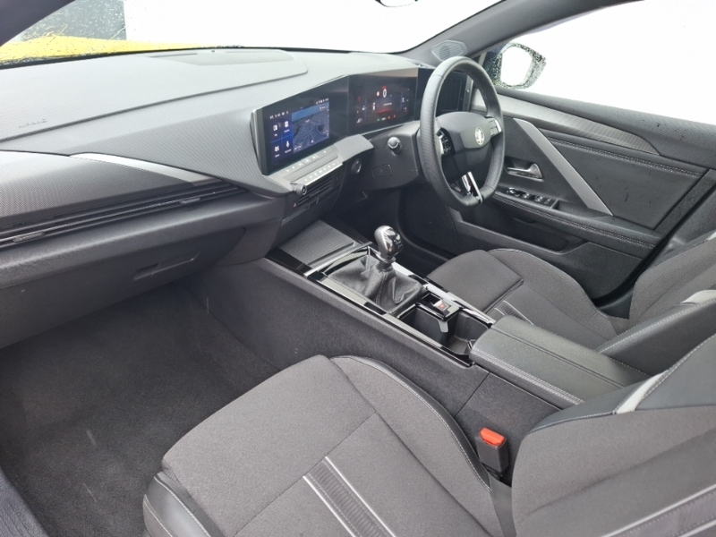 Vauxhall Astra 1.6 Plug-in Hybrid Gse 2024 White #5