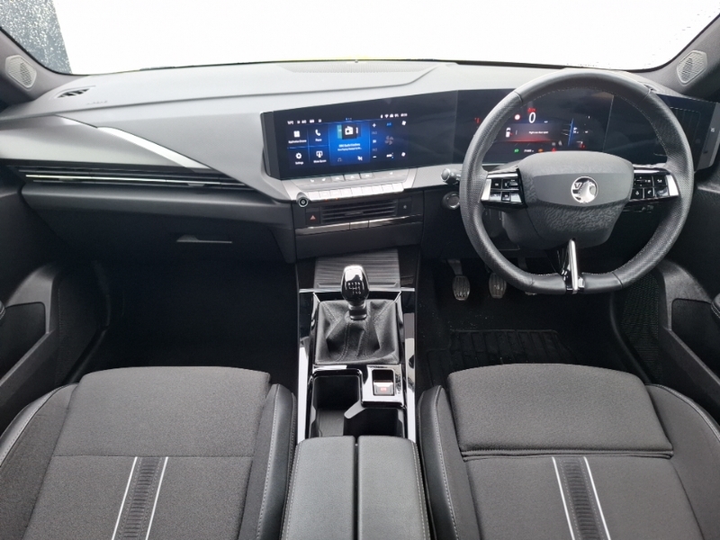 Vauxhall Astra 1.6 Plug-in Hybrid Gse 2024 White #3