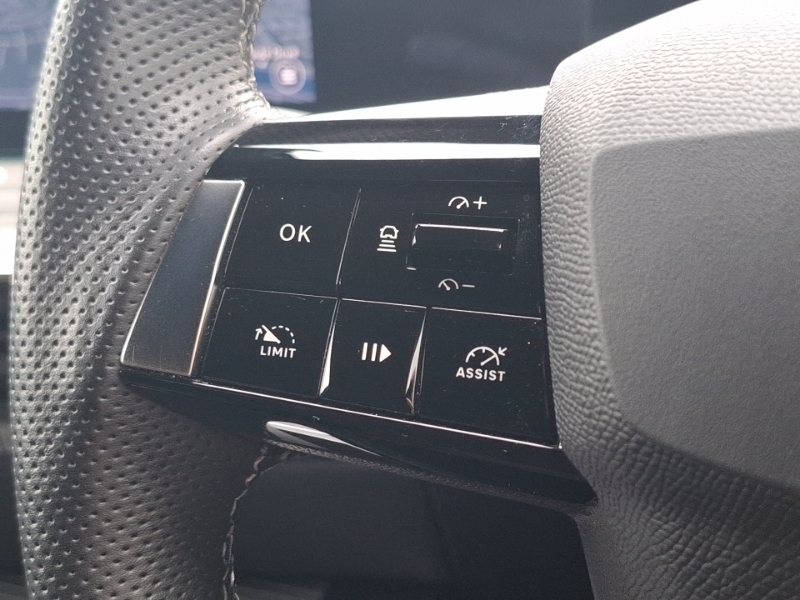 Vauxhall Astra 1.6 Plug-in Hybrid Gse 2024 White #12