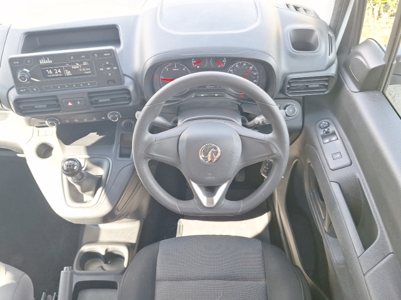 Vauxhall Combo 1.5 Turbo D Energy XL 7 Seat Estate  #8