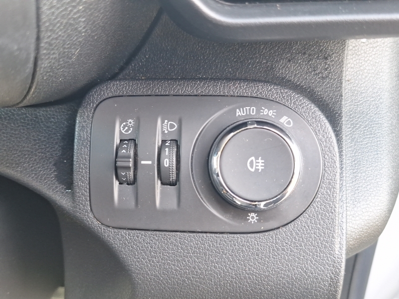 Vauxhall Combo 1.5 Turbo D Energy XL 7 Seat Estate  #17