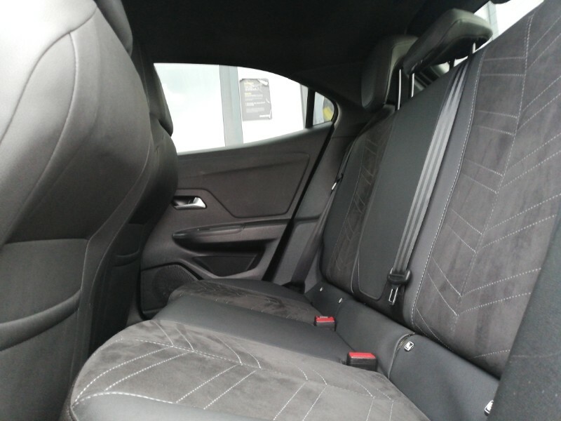 Vauxhall Mokka-e 100Kw Ultimate 50Kwh White #5