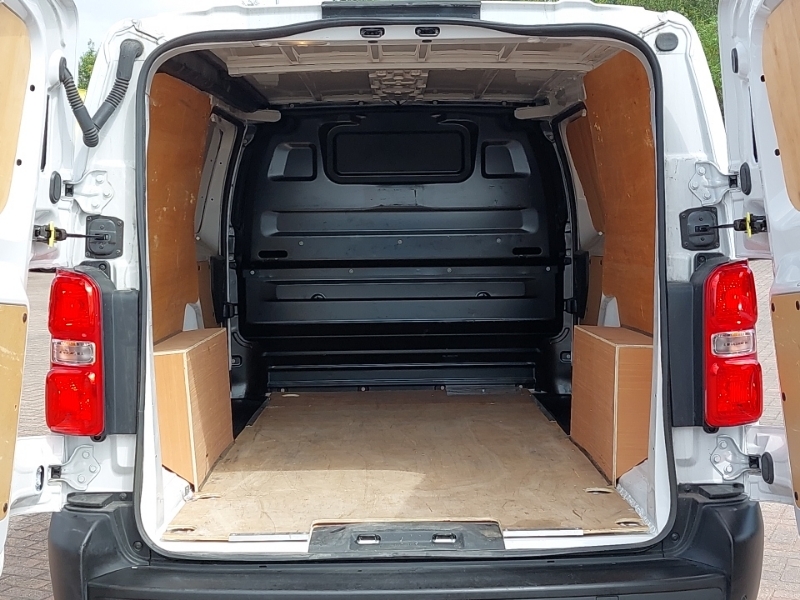 Vauxhall Vivaro 1.5 Turbo D 2900 Prime L2 Lwb 8,363 Sat Nav White #18