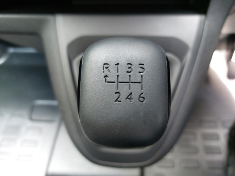 Vauxhall Vivaro 1.5 Turbo D 120 Pro H1 Van White #16