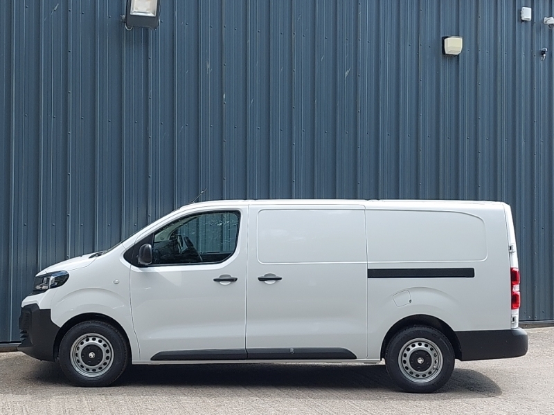 Vauxhall Vivaro 2.0 Turbo D 145 Prime H1 Van White #4