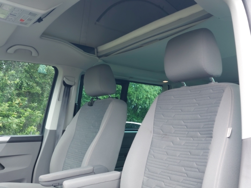 Volkswagen California Beach Camper Black #17