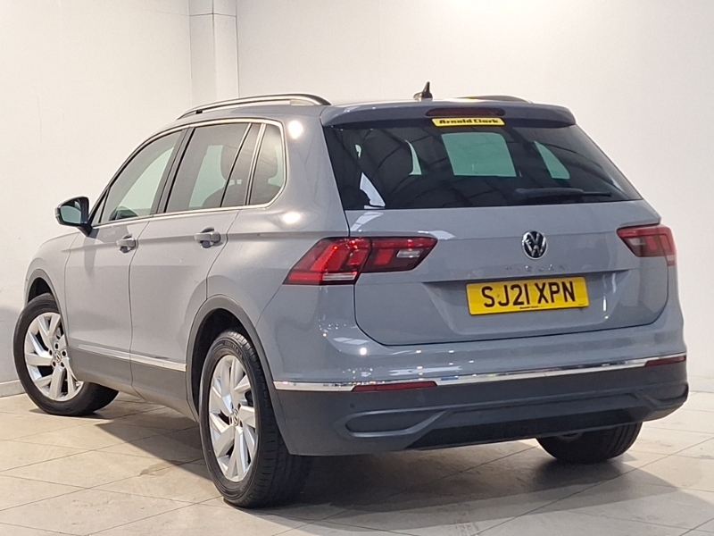 Volkswagen Tiguan 1.5 Tsi Life SJ21XPN Grey #2