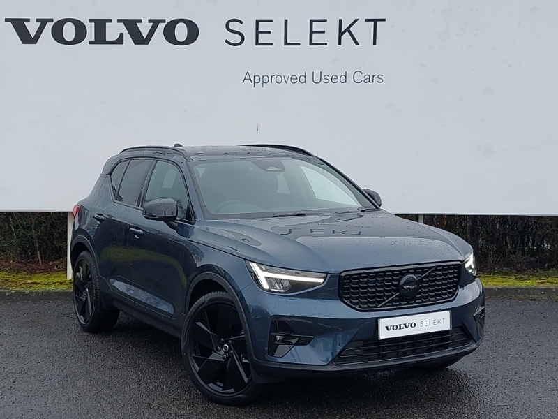 Volvo XC40 2.0 B3p Plus Black Edition Blue