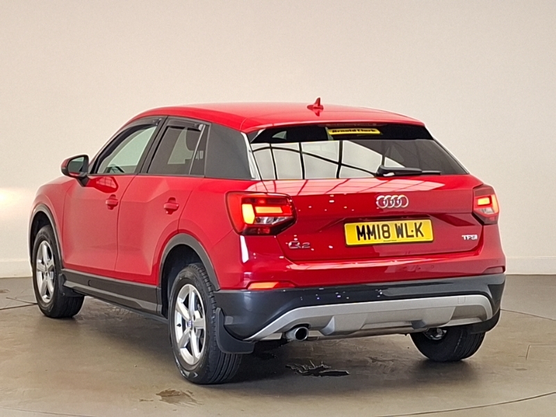Audi Q2 1.0 Tfsi Se Red #2
