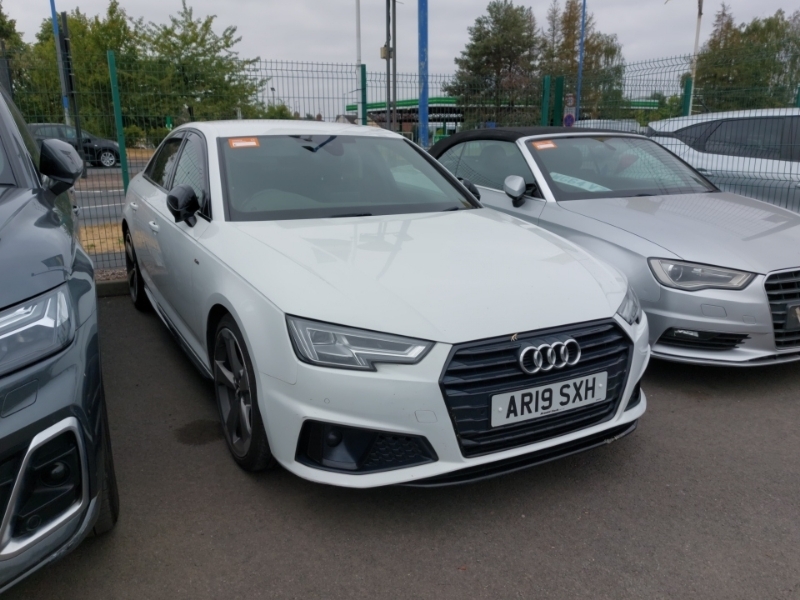 Audi A4 35 Tfsi Black Edition White