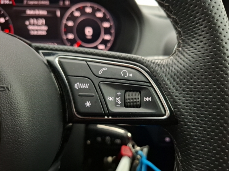 Audi Q2 35 Tfsi Sport S Tronic 2023 Grey #13