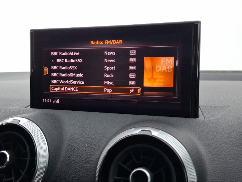 Audi Q2 35 Tfsi Sport S Tronic 2023 Grey #11