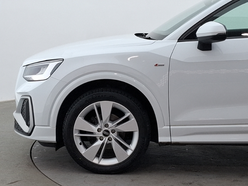 Audi Q2 35 Tfsi Sport S Tronic 2023 Grey #19
