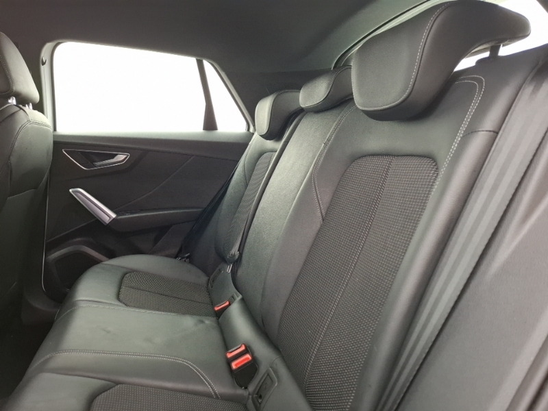Audi Q2 35 Tfsi S Line S Tronic White #6