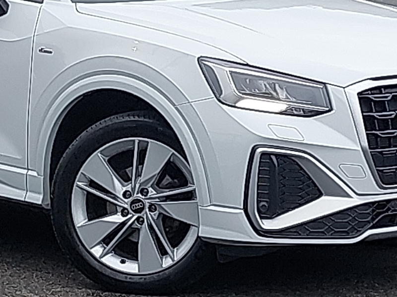 Audi Q2 35 Tfsi Sport S Tronic Black #20