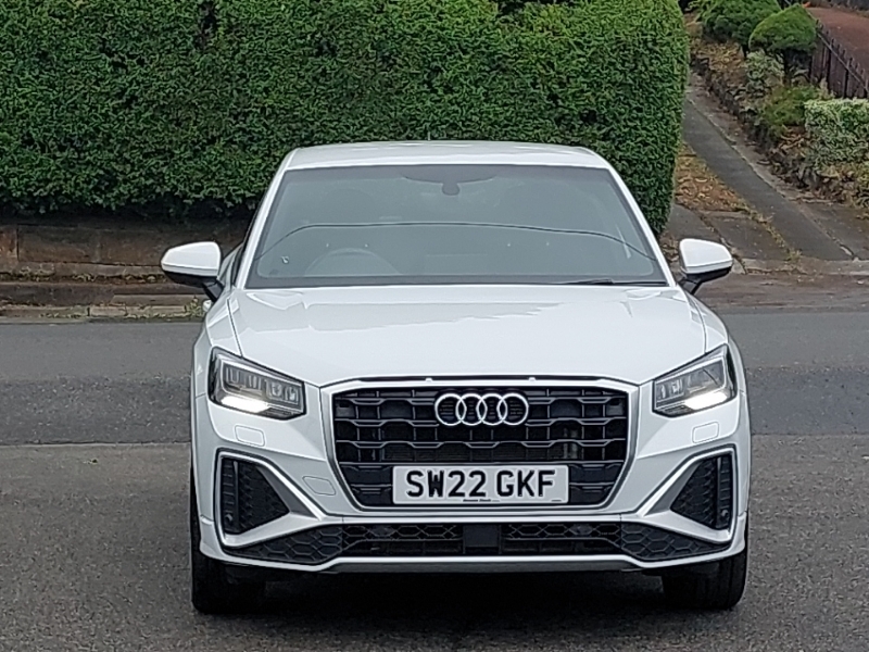 Audi Q2 35 Tfsi Sport S Tronic Black #14