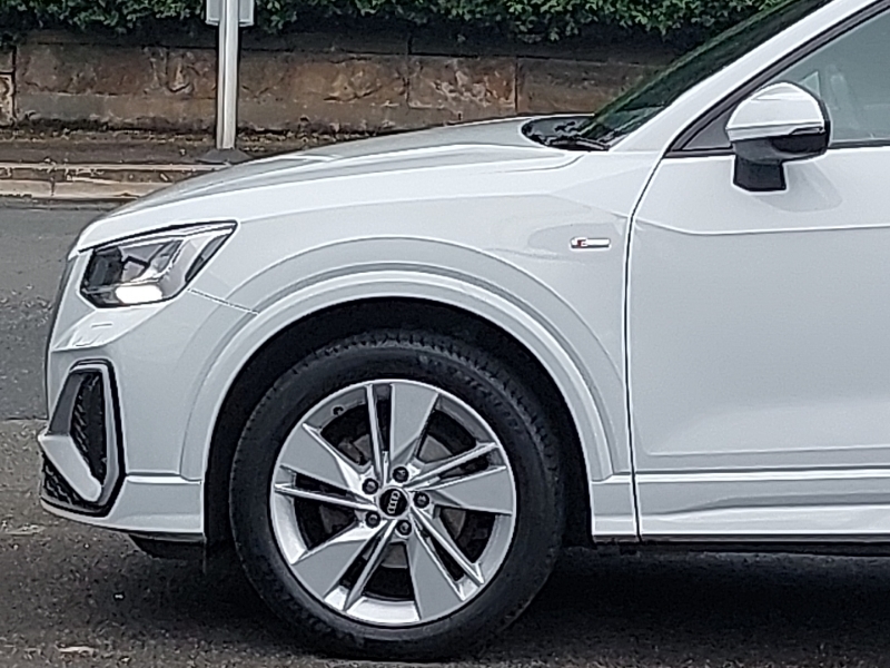 Audi Q2 35 Tfsi Sport S Tronic Black #19