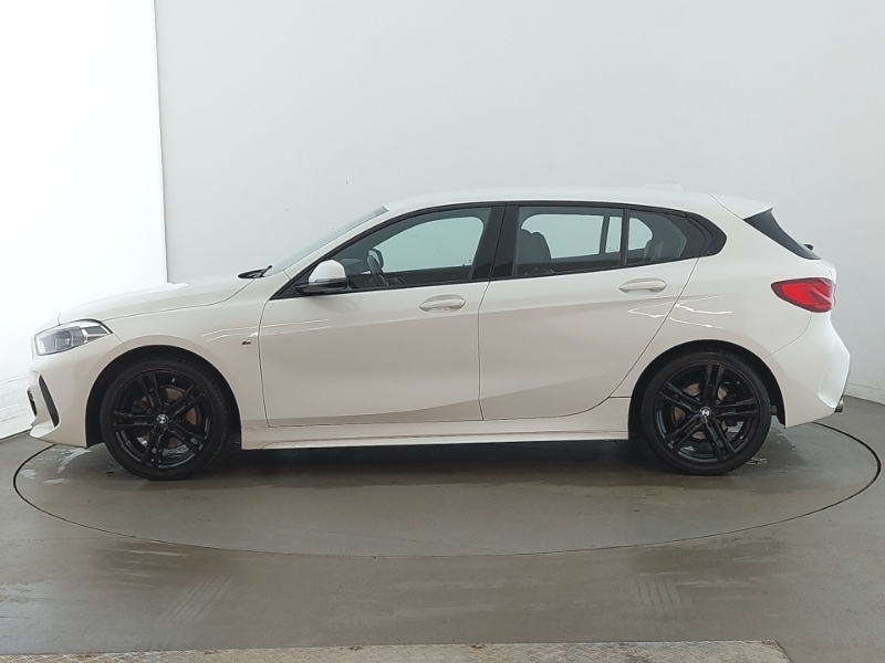 BMW 1 Series 118I M Sport Black #4