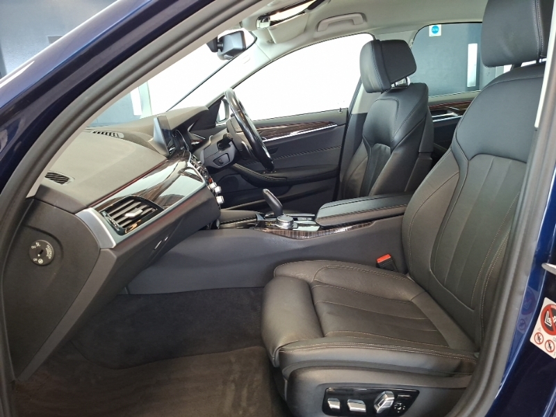 BMW 5 Series 520D Xdrive Se Blue #5