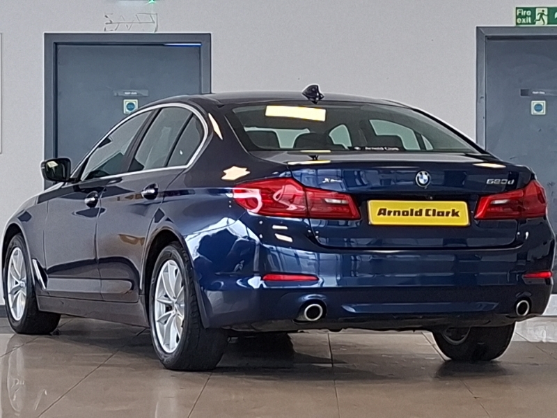 BMW 5 Series 520D Xdrive Se Blue #2