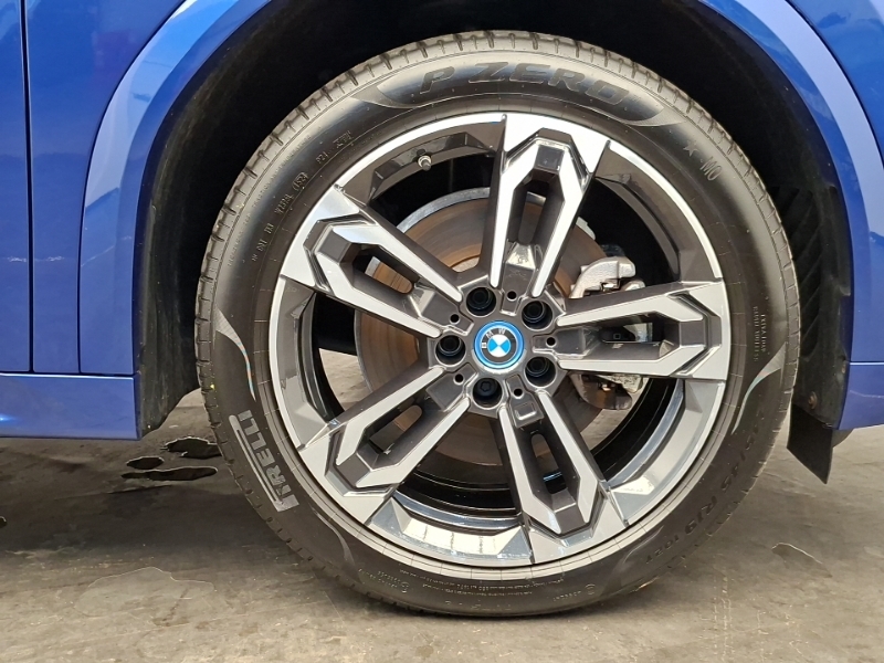 BMW iX2 230Kw Xdrive30 M Sport 65Kwh Black #15