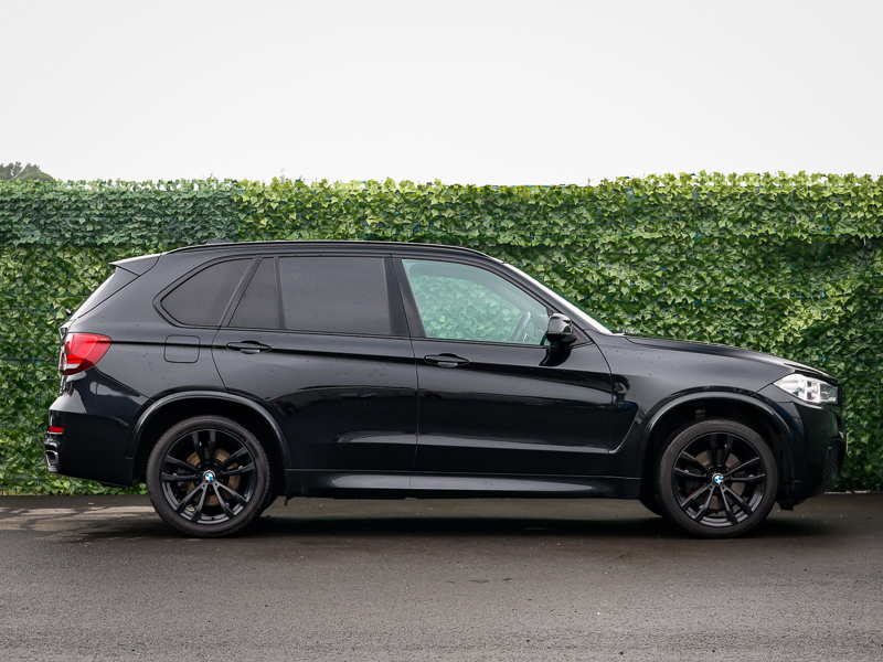 BMW X5 Xdrive40d M Sport Black #3