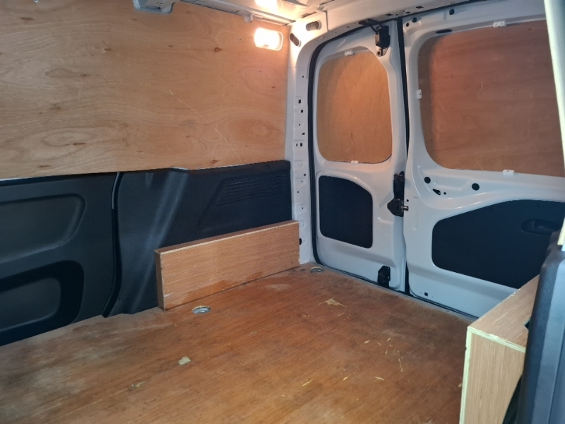 Citroen Berlingo 1.5 Bluehdi 650Kg Enterprise Ed 100Ps 6 Spd Ss White #6