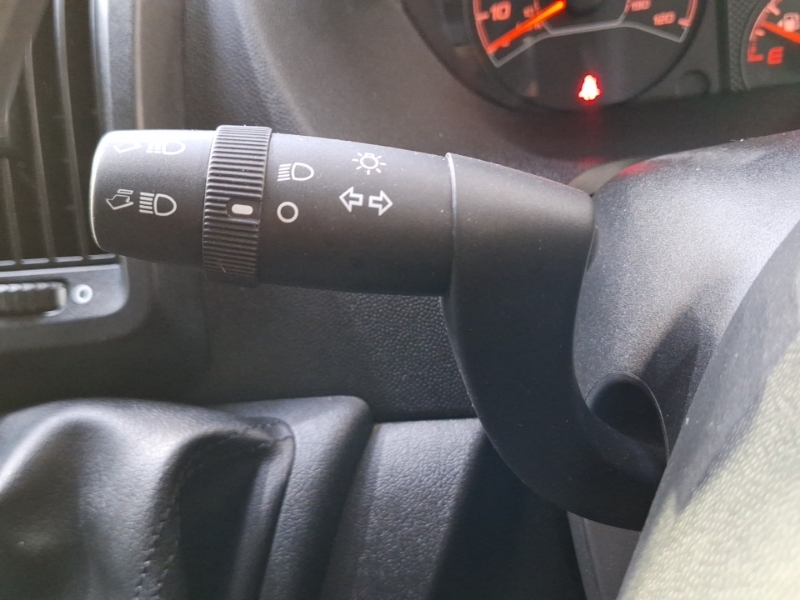 Citroen Relay 2.2L Takumi White #12